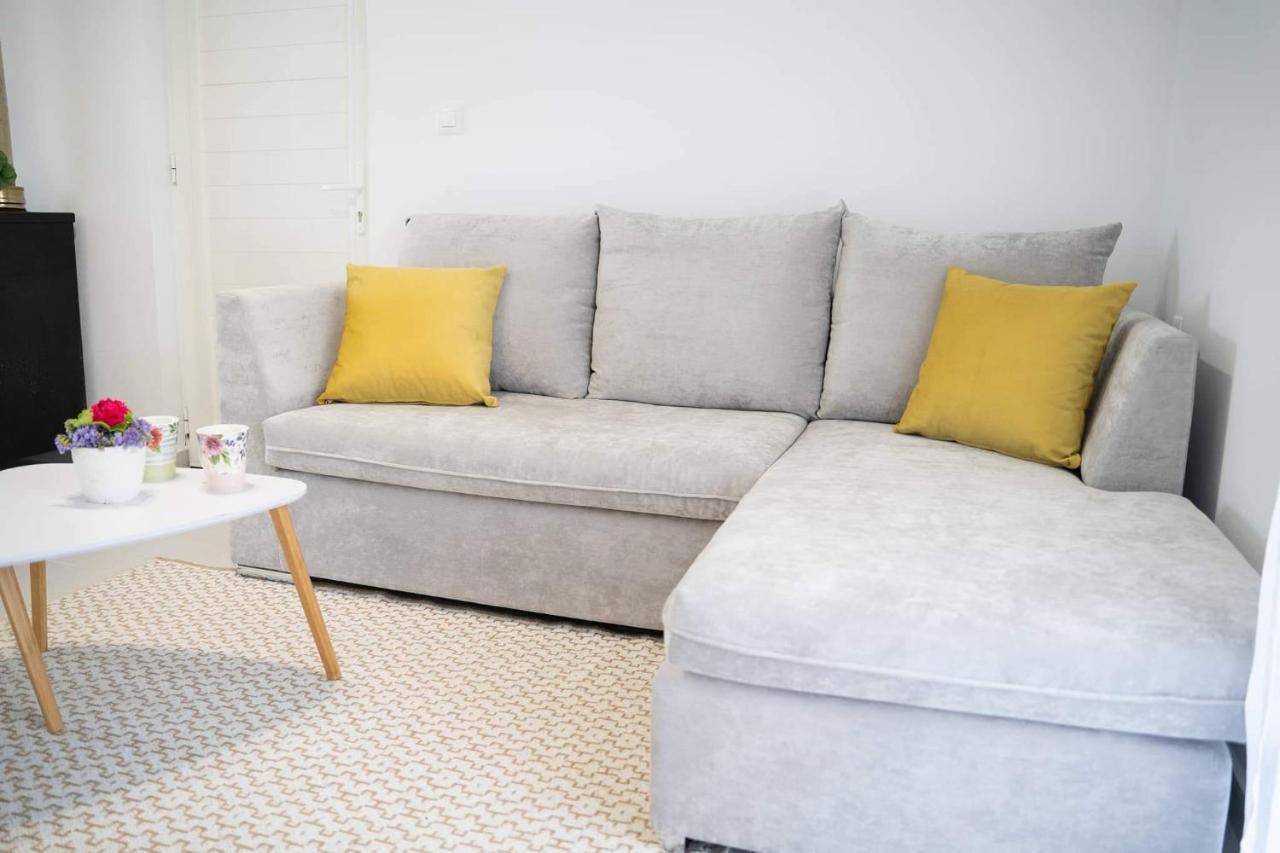 2 Bedroom Apartment Lambisea Kos Town Ngoại thất bức ảnh
