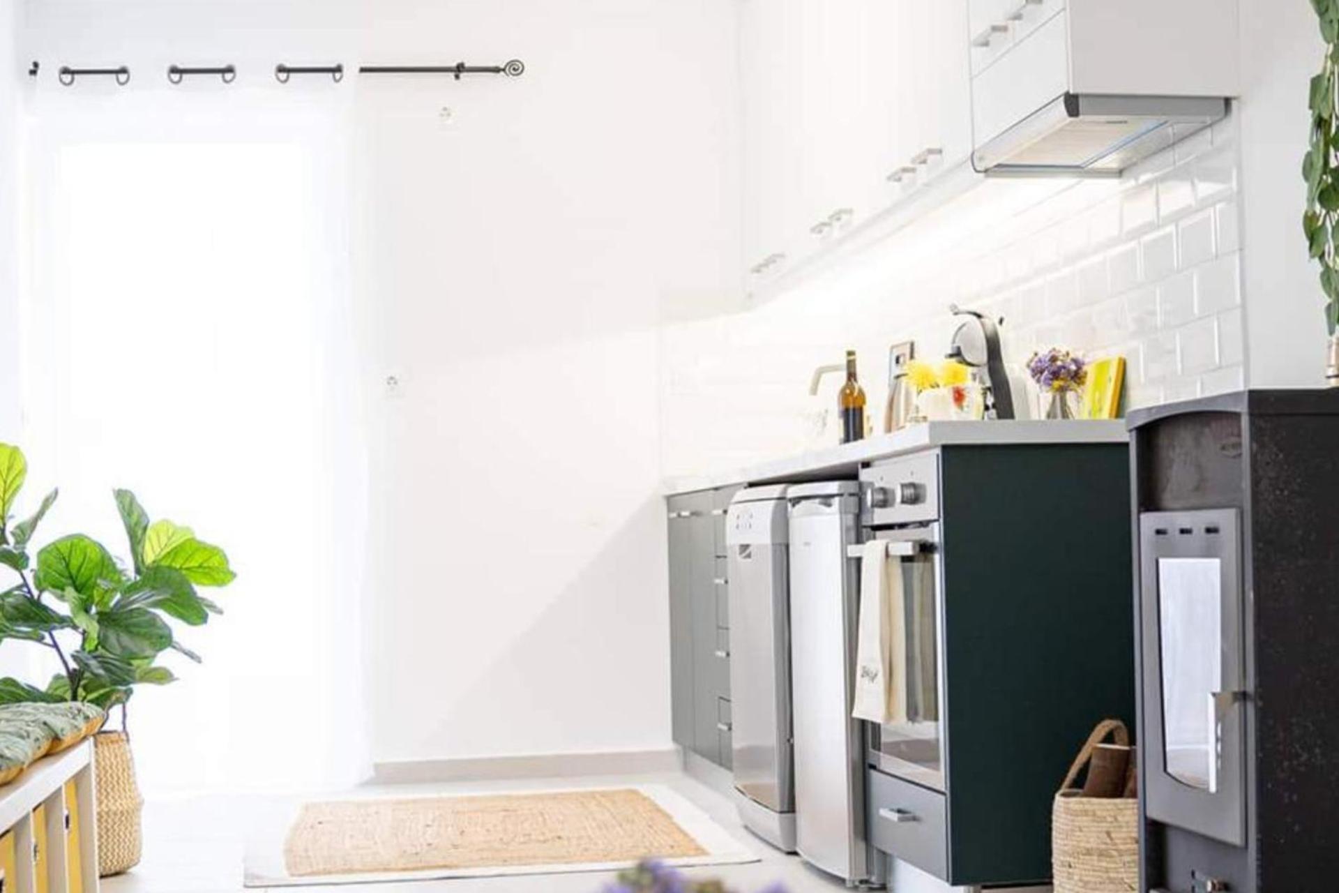2 Bedroom Apartment Lambisea Kos Town Ngoại thất bức ảnh